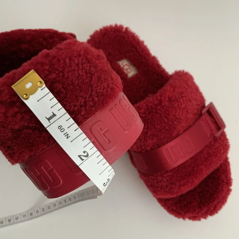 UGG Platform Fluffita Plush Cozy Open-toe Sanals Red 8